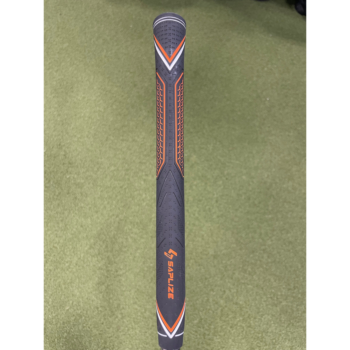 ENSEMBLE DE FERS USAGÉ TITLEIST AP1 RH REGULIER