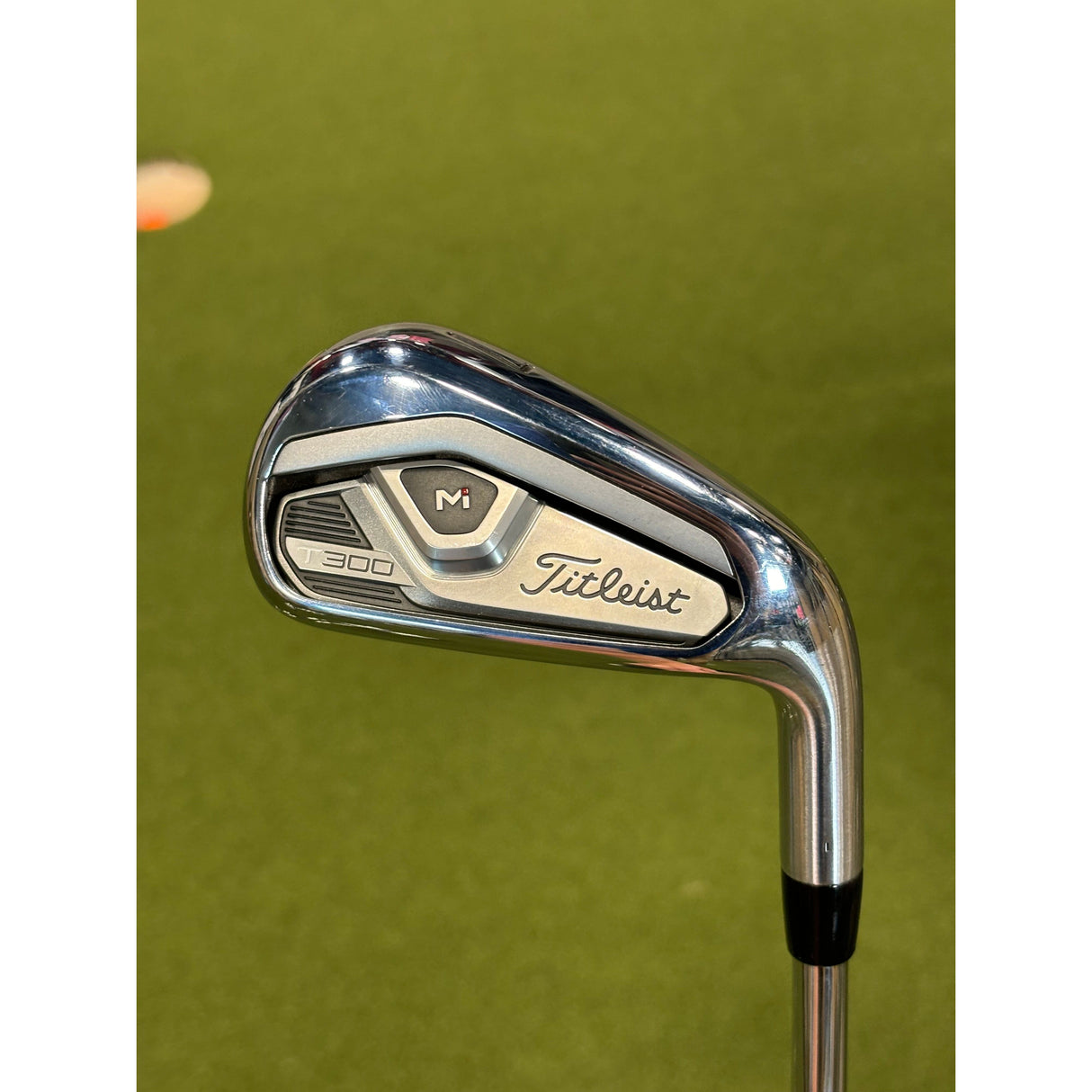 Titleist T300 Demo Ensemble Fers Droitier Régulier