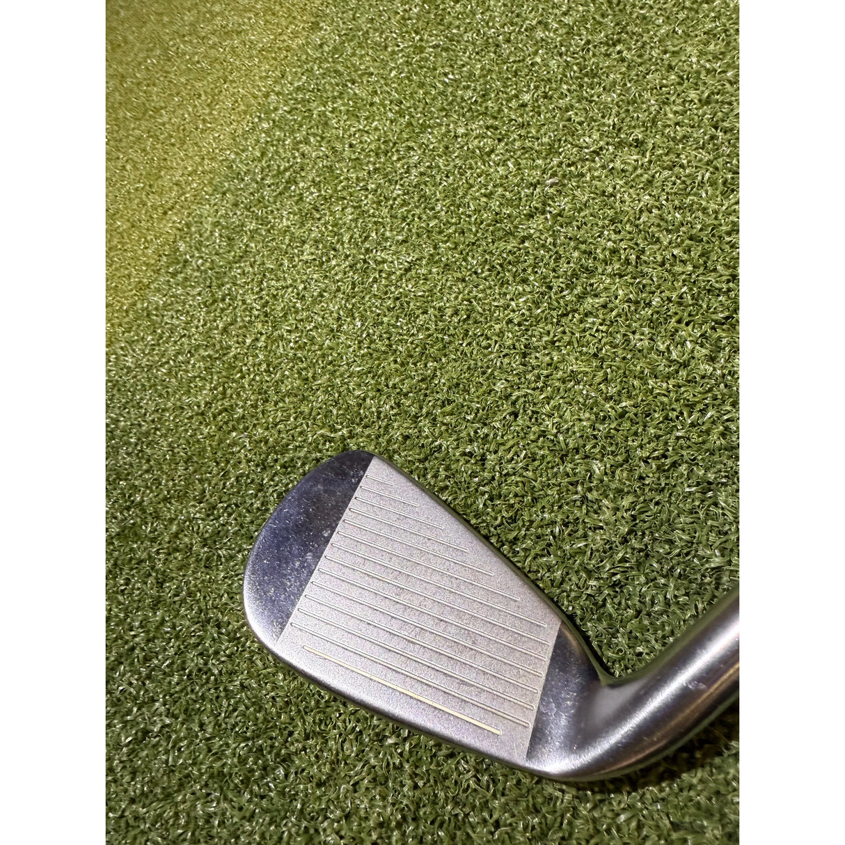 TaylorMade Tour Burner Fers RH Graphite Regular 6-PW A Ensemble Vitesse Contrôle Précision