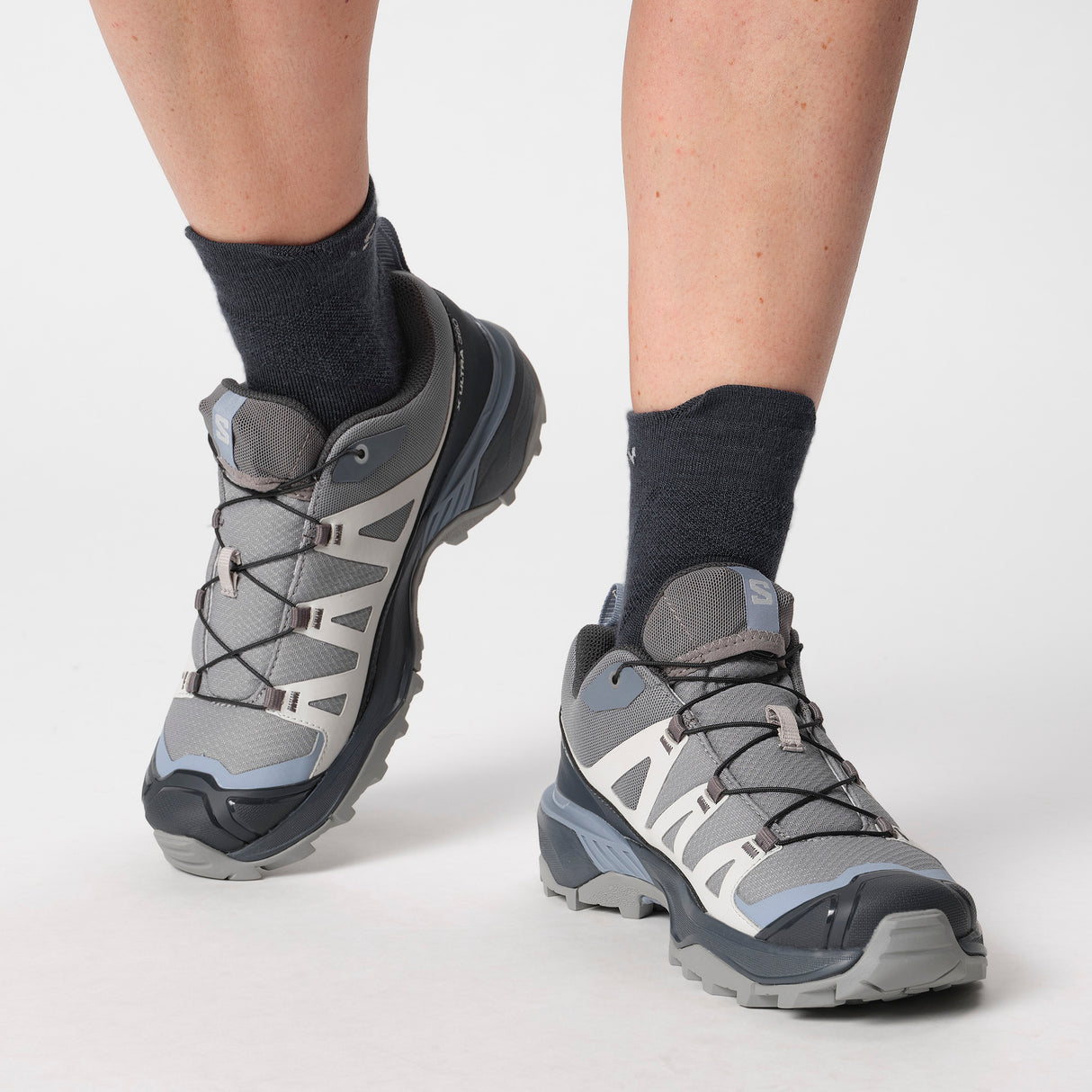 Salomon X Ultra 360 Women's Hiking Shoe: Grip and Stability