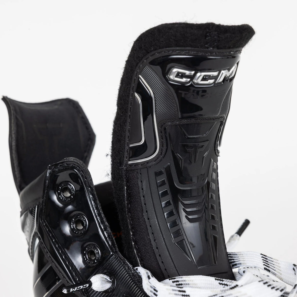 PATIN CCM TACKS XR 90 JR