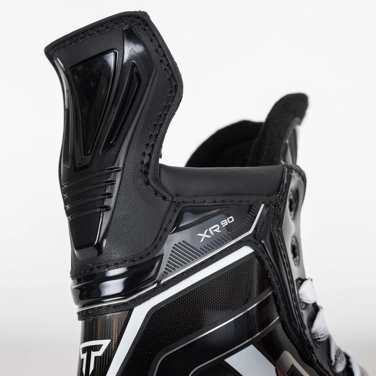 PATIN CCM TACKS XR 90 JR