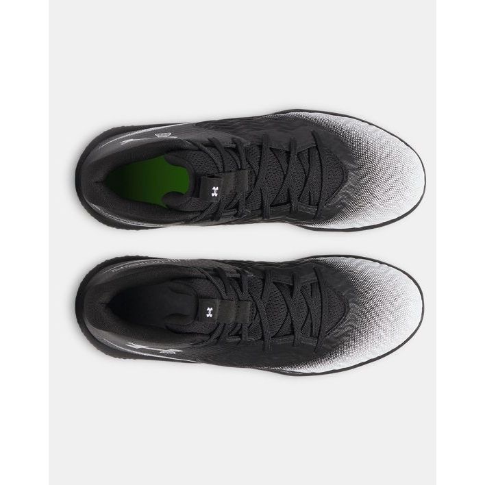 Under Armour Spotlight Mid Football Shoe for Quick Starts