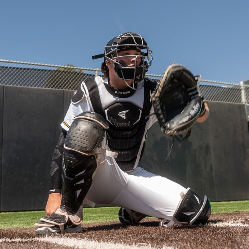 EASTON MAV-X ADULT CATCHER'S SET